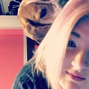 Meet your Posher, Ashlynn